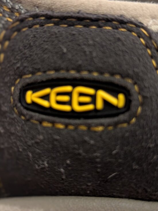 Keen Newport H2 Sandal men size 9.5 waterproof raven/aluminum main image 7